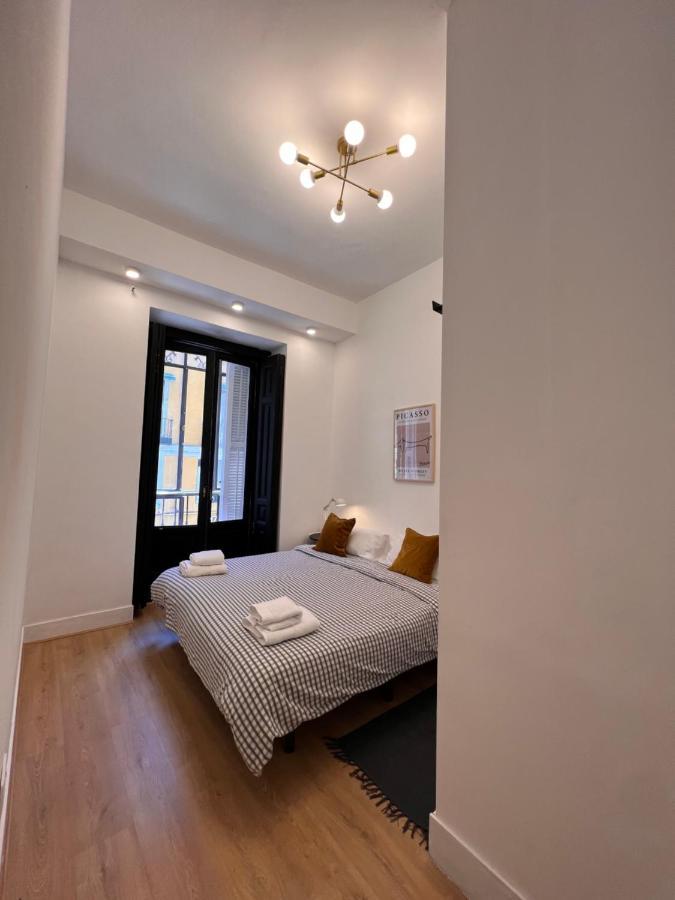 Urban Rooms Fuencarral Madrid Exteriör bild