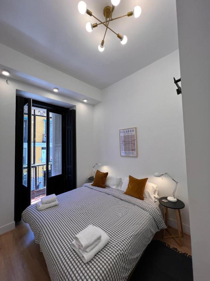 Urban Rooms Fuencarral Madrid Exteriör bild